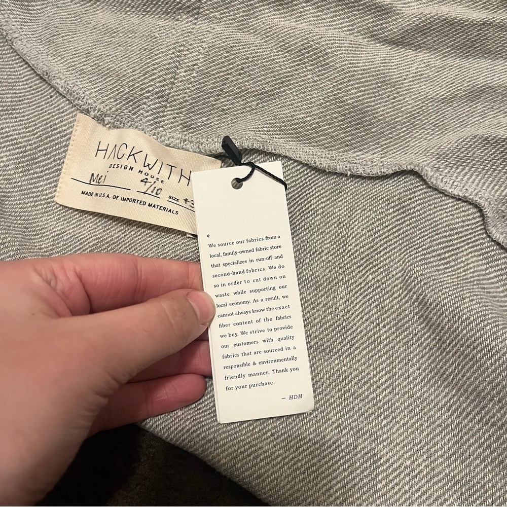 HackWith Design House Mei Vest NWT - Picture 8 of 9